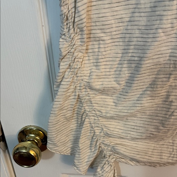 Pilcro Cream and Gray Striped Muscle Tee - Picture 3 of 4